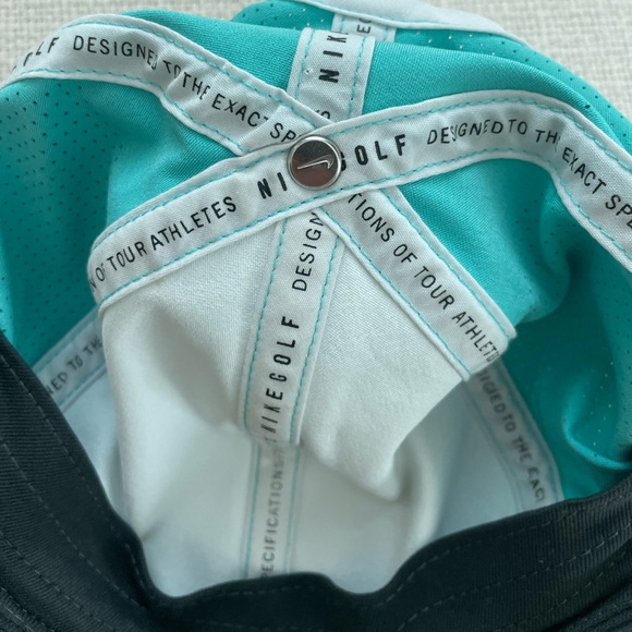 Nike Womens Dri-FIT ADV Aerobill Heritage86 Golf Hat - Picture 3 of 6